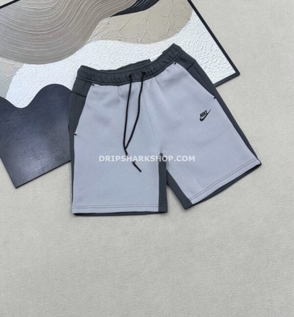 Nike TECH SHORTS