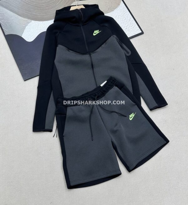 Conjunto corto Nike Tech