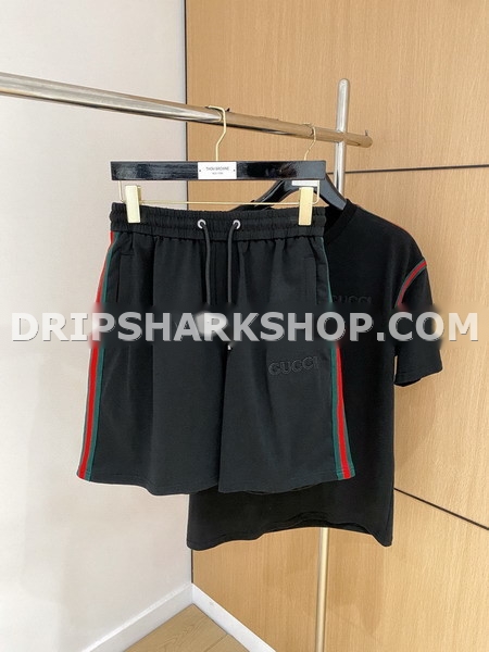 Conjunto corto Gucci