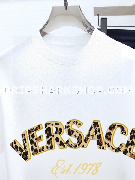 Conjunto corto Versace