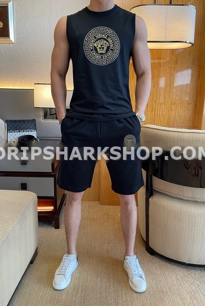Conjunto corto Versace