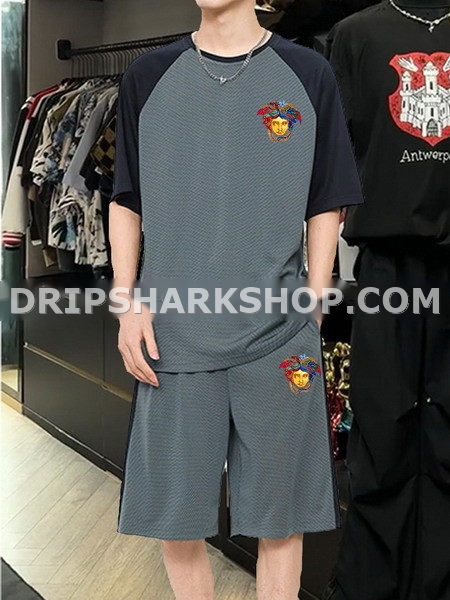 Conjunto corto Versace