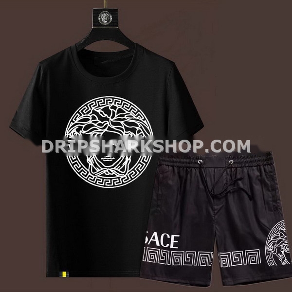 Conjunto corto Versace