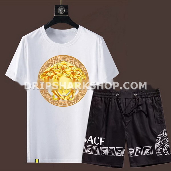 Conjunto corto Versace