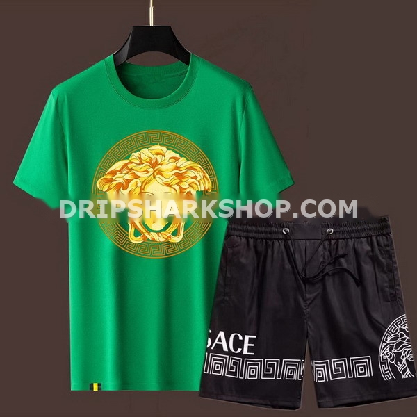 Conjunto corto Versace