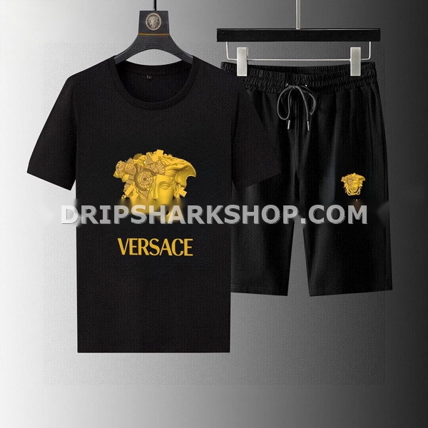 Conjunto corto Versace