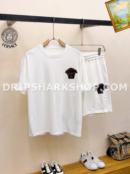Conjunto corto Versace