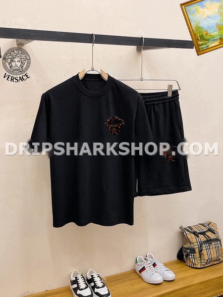 Conjunto corto Versace