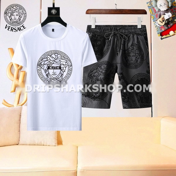 Conjunto corto Versace