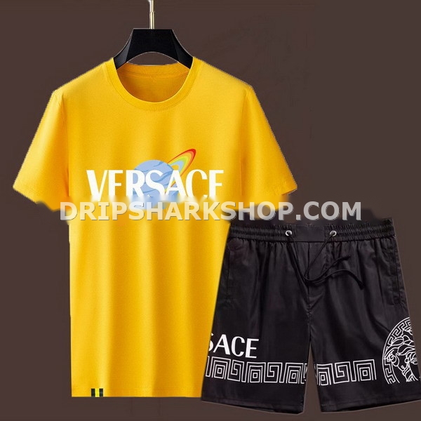 Conjunto corto Versace