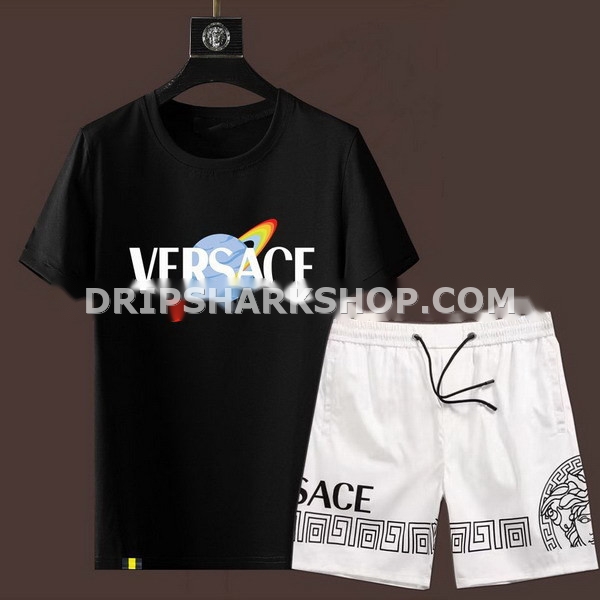 Conjunto corto Versace