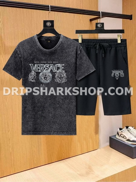 Conjunto corto Versace