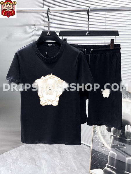 Conjunto corto Versace