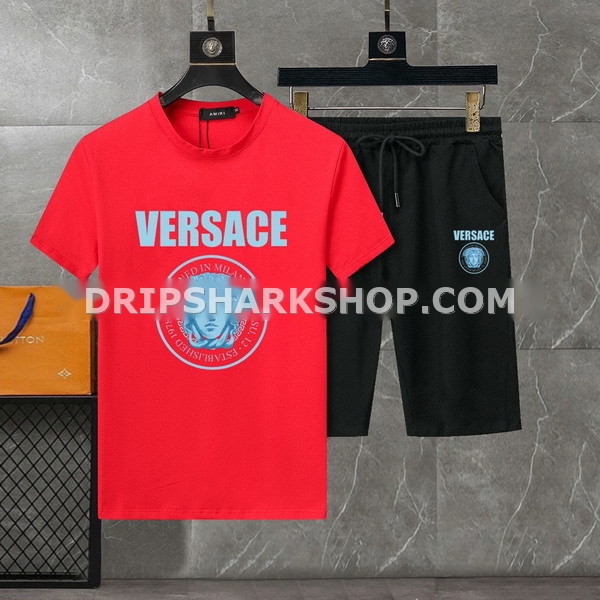 Conjunto corto Versace