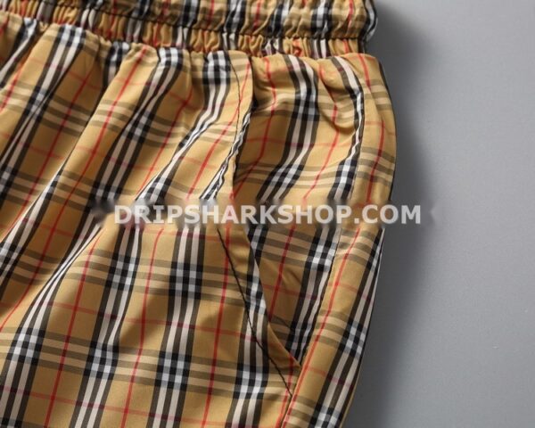 Conjunto corto Burberry