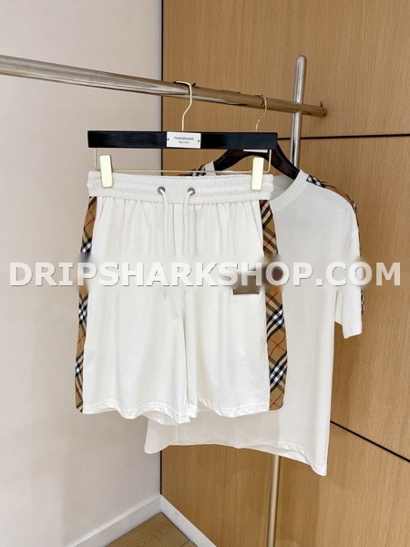 Conjunto corto Burberry