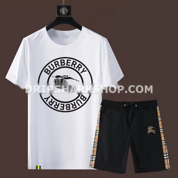 Conjunto corto Burberry