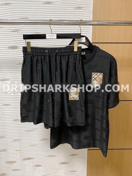 Conjunto corto Burberry