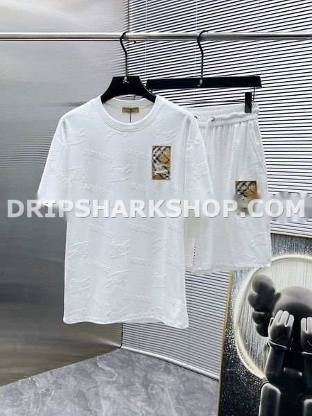 Conjunto corto Burberry