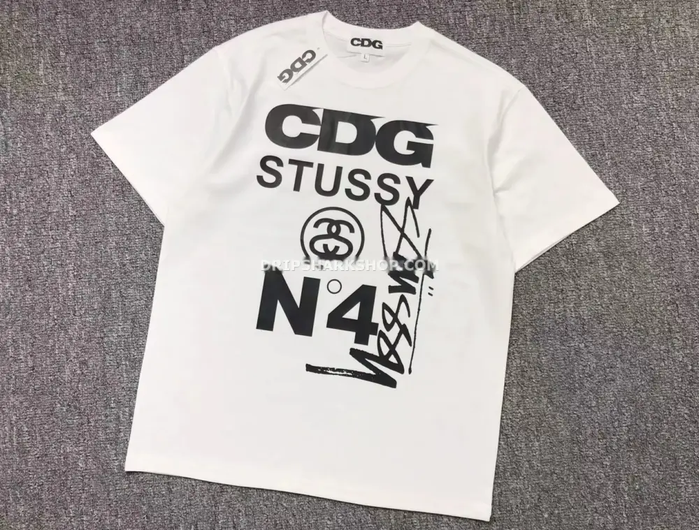 T-SHIRT CDG