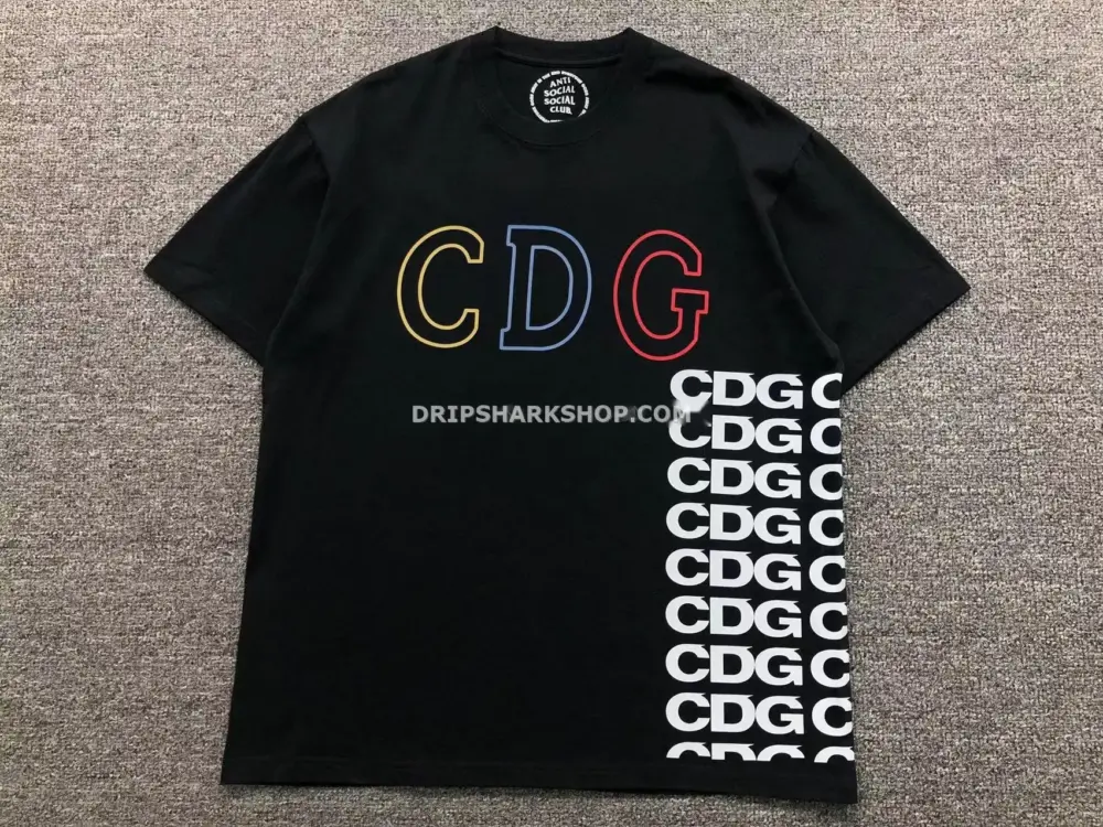 T-SHIRT CDG