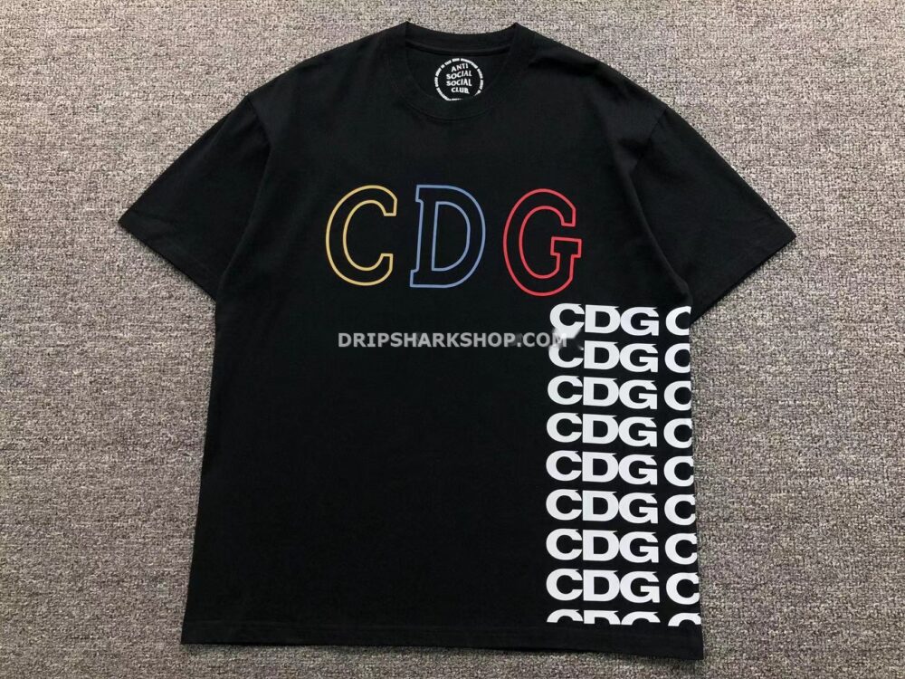 T-SHIRT CDG