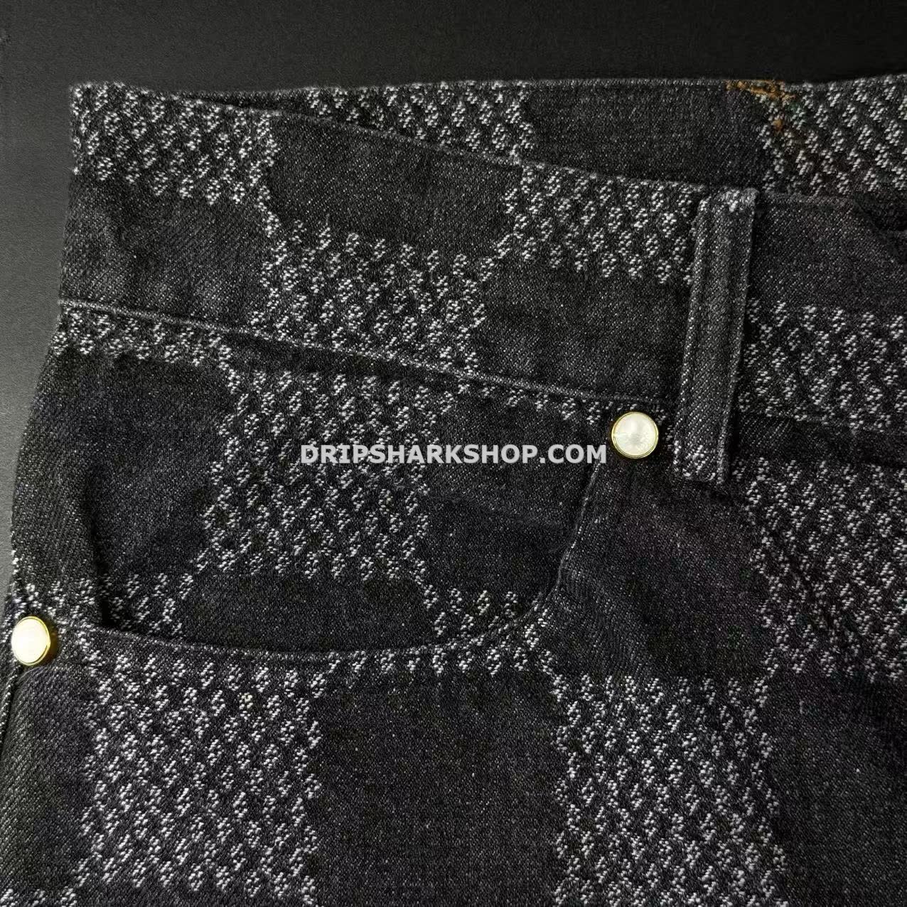 LV Shorts - Imagen 3
