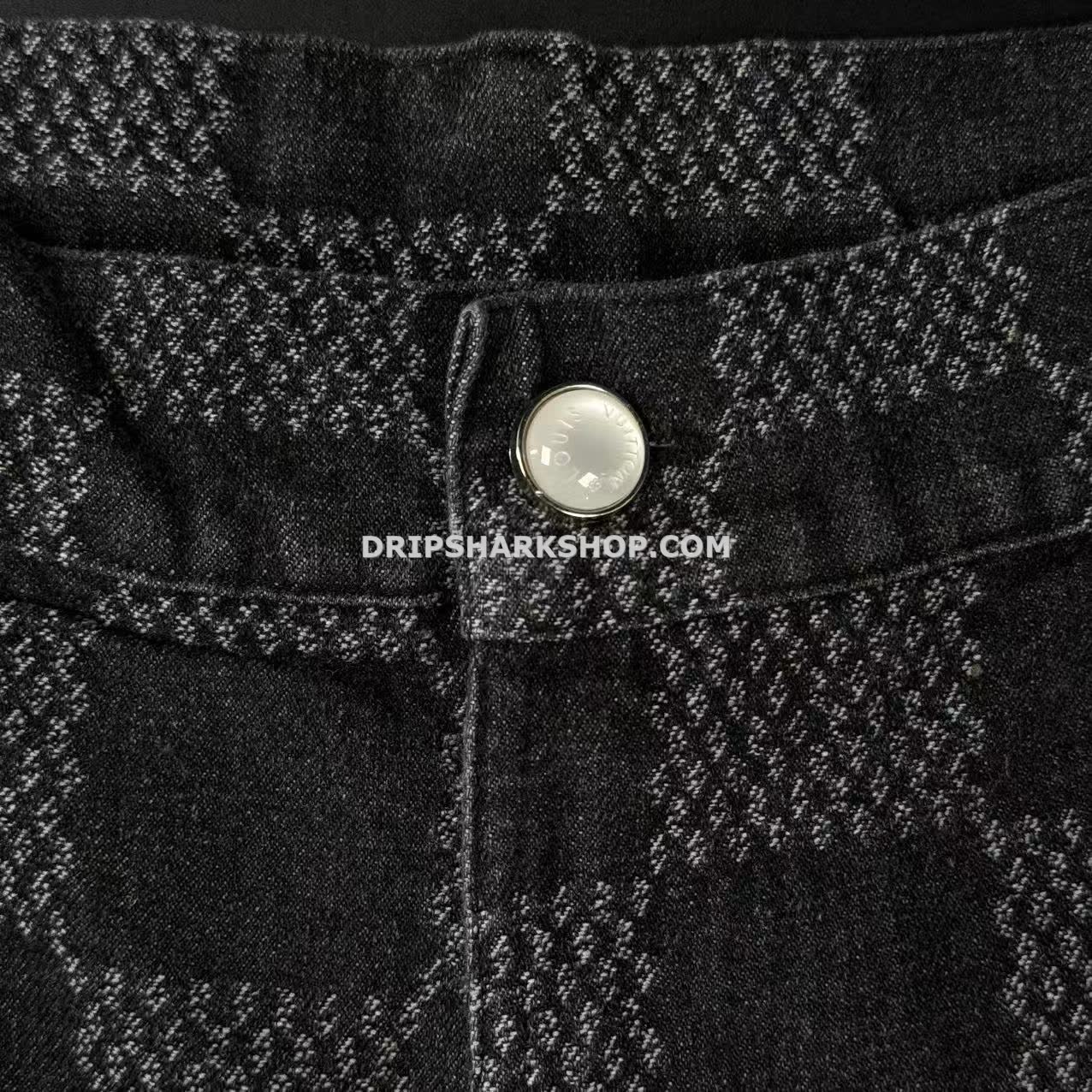 LV Shorts - Imagen 2