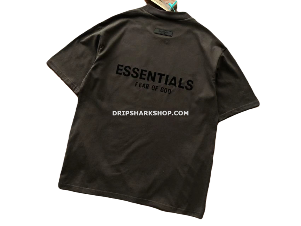 Essent*als T-shirt