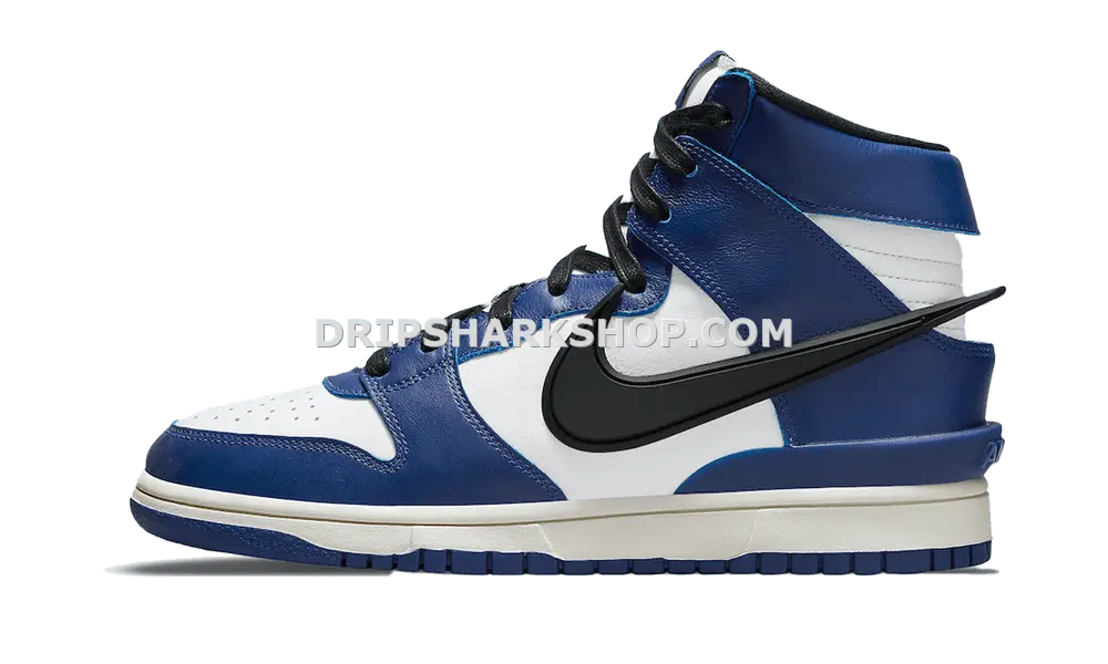 DUNK HIGH