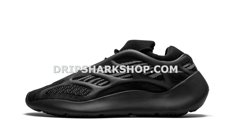 YEEZY 700 V3