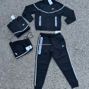Chándal Nike tech eléctrico